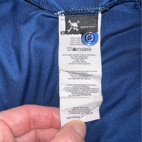 Oakley Men’s Blue & White Ohydrolix Golf Polo - XL - Picture 7 of 7